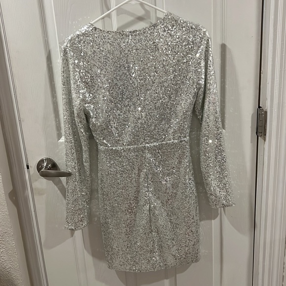 Sequin dress - Picture 2 of 3